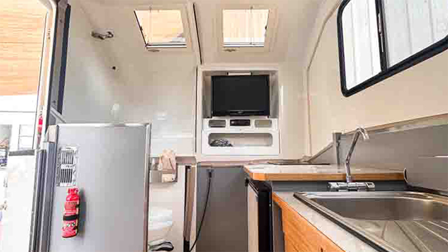 Kimberley Karavan - Limited Edition - 2011 - 6