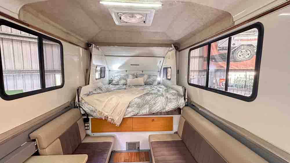 2013Karavan$65000-13