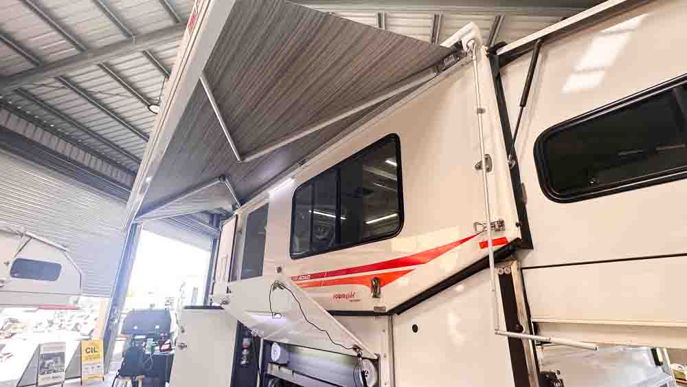 2013Karavan$65000-19